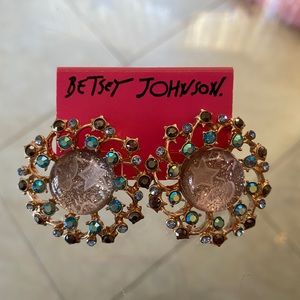 Betsey Johnson Cosmos stud earrings!